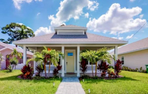 Delightful 3-bedroom house in Bradenton #1 of 2